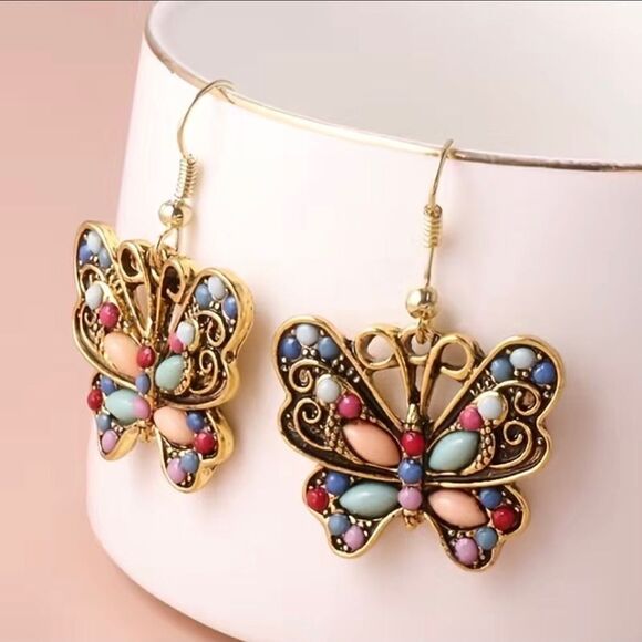 NEW … VINTAGE BUTTERFLY EARRINGS - Picture 1 of 6